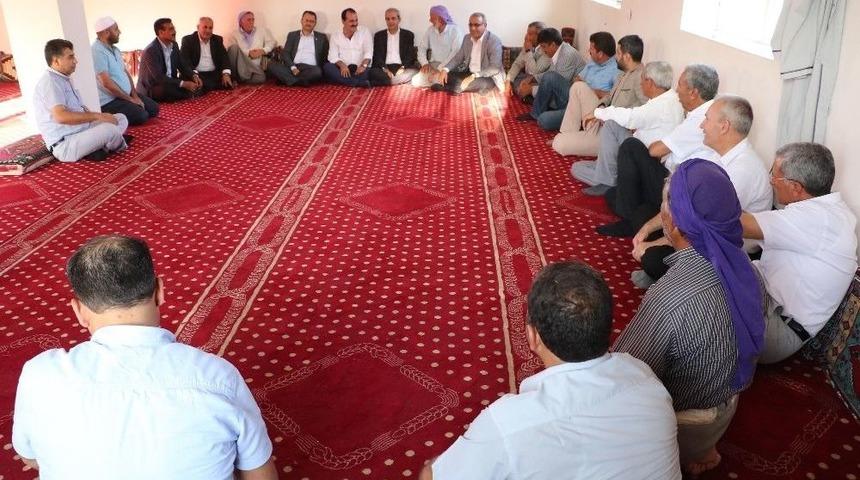 Demirkol Ve Milletvekili Ka&ccedil;ar Vatandaşlarla Bayramlaştı