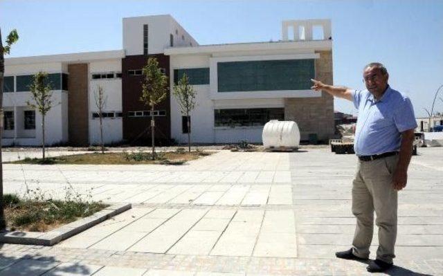 Yüzüncü Yıl Üniversitesi ne Modern Kütüphane 1