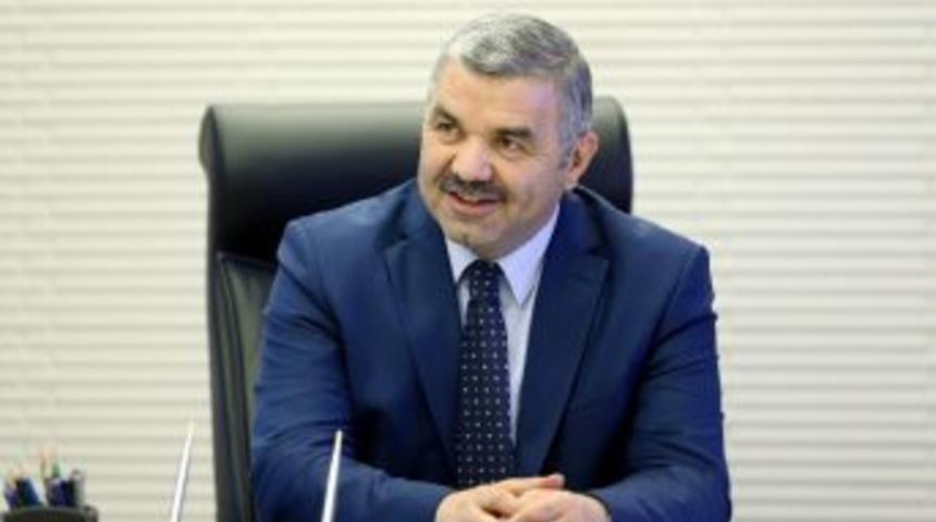 Kayseri B&uuml;y&uuml;kşehir Belediye Başkanı Mustafa &Ccedil;elik: "sosyal Ve Ekonomik Yoksunluk İ&ccedil;erisinde Bulunan Herkesin Yanındayız"