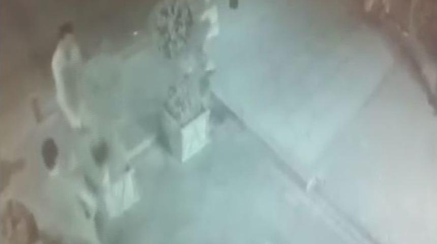 Cinayet Anı Kamerada