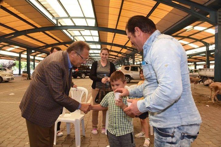 Balıkesirliler Kurban Kesimi İçin Mobil Mezbahaları Tercih Etti G3