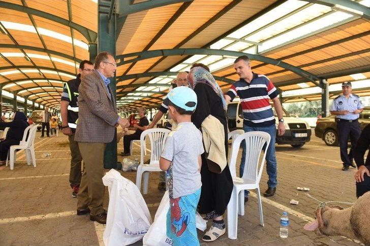 Balıkesirliler Kurban Kesimi İçin Mobil Mezbahaları Tercih Etti G5