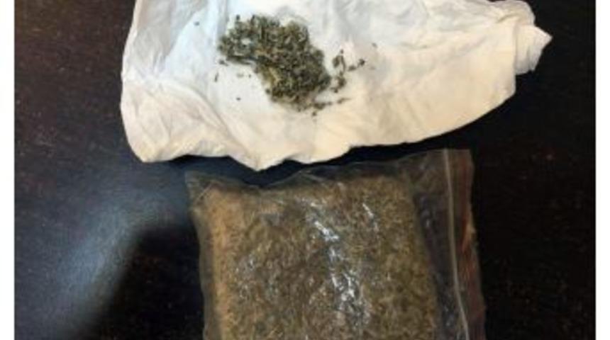 Tatilcilere Uyuşturucu Satmaya &Ccedil;alışan Şahıs Tutuklandı