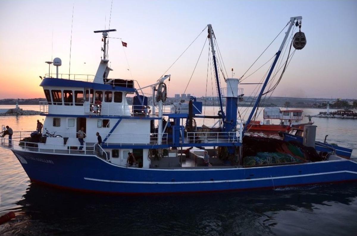 (&ouml;zel Haber) Av Yasağı Kalktı, Balık&ccedil;ılar Bayram Etti