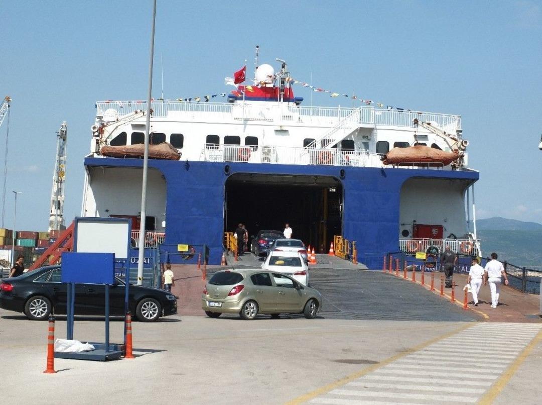 Tatilcilerin D&ouml;n&uuml;ş &Ccedil;ilesi Başladı