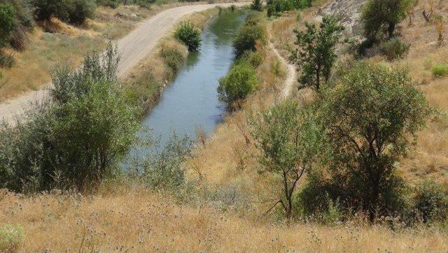 Topraktepe’de 150 Yıllık Kanalizasyon Sorunu Çözüldü