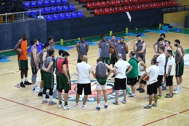 Büyükşehir Basket Takımı Hazırlık Maçları İçin Parkeye Çıkıyor