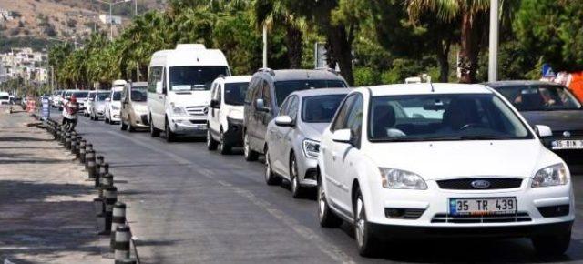 Bayramdan Sonra Bodrum'da Tatilcilerin Dönüş Yoğunluğu