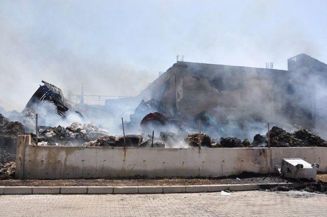 Uşak’ta Fabrika Yangını