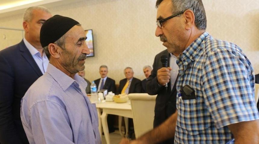 Bing&ouml;l&rsquo;de, Husumetli Aileler Barış Yemeği İle Barıştı