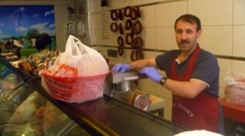 Kasapların Bayram Mesaisi Devam Ediyor