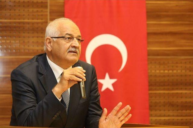 Evlilik Okulu’ndan 75 Çift Daha Sertifikalarını Aldı