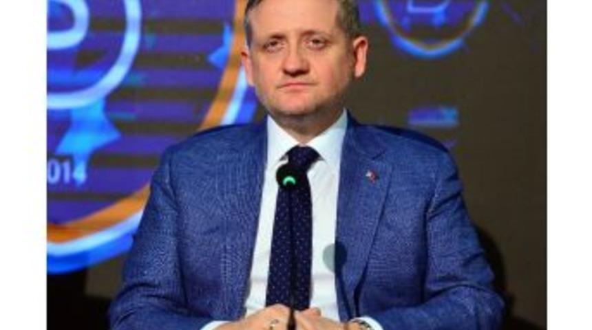 G&ouml;ksel G&uuml;m&uuml;şdağ&rsquo;dan Video Hakem &Ccedil;ağrısı