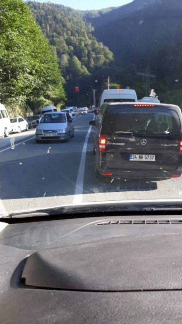 Turizm Merkezi Ayder Yayla Yolu &Ccedil;&ouml;z&uuml;m Bekliyor 1