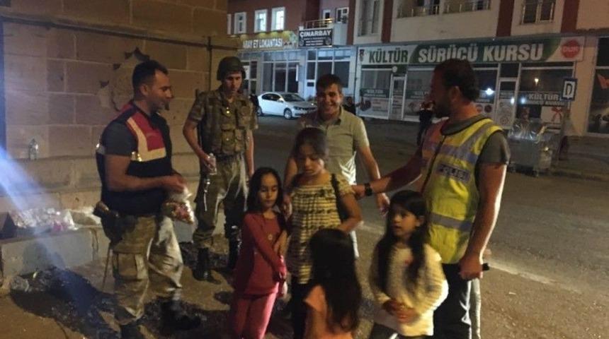 Polis Ve Jandarmadan Asayiş Ve Trafik Uygulaması