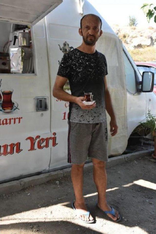 Çaycılık Yapan Fetö Mağduru Astsubay: Üniformamı Çok Özledim 1