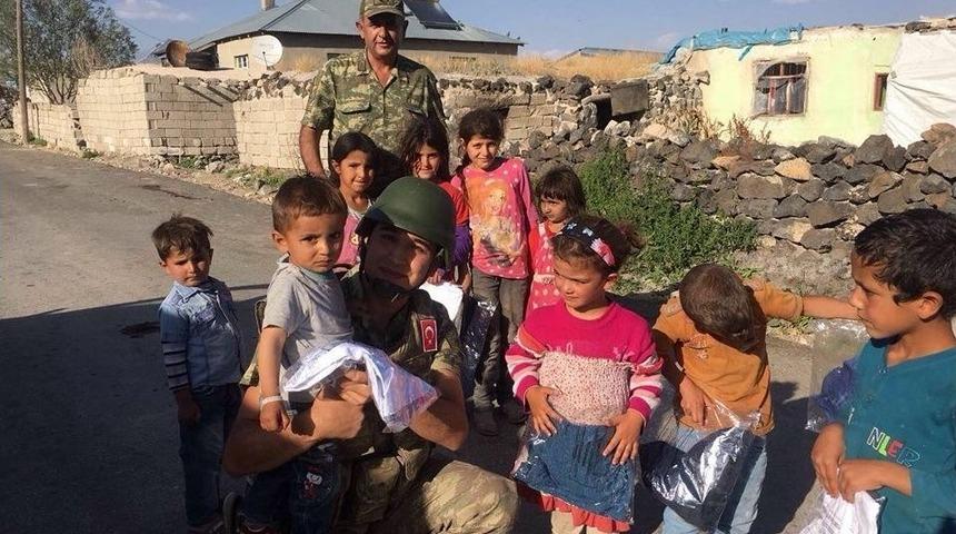 Jandarmadan Şehit Ve Gazi Ailelerine Yardım