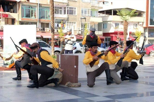 Sarıg&ouml;l&rsquo;&uuml;n Kurtuluşu 95. Yıld&ouml;n&uuml;m&uuml;nde Kutlandı 3