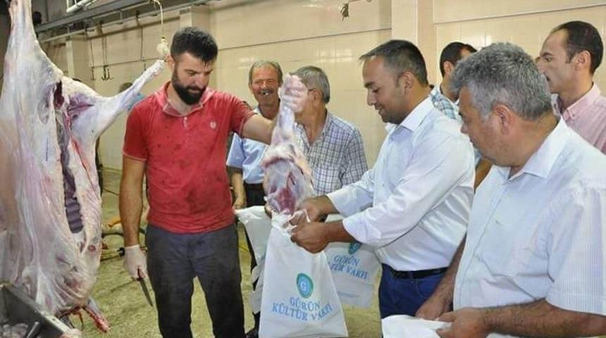 G&uuml;r&uuml;n K&uuml;lt&uuml;r Vakfı 210 Aileye Kurban Eti Dağıttı