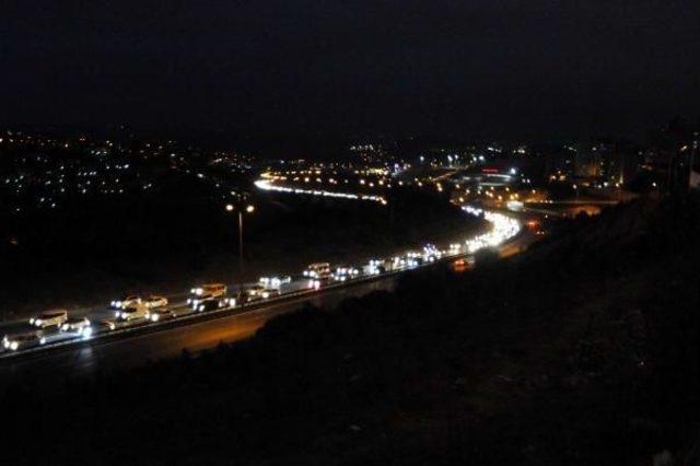 Bayram Tatilinin Son Gününde Yoğunluk Devam Ediyor (2)