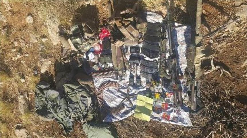 Şırnak'ta Eylem Hazırlığındaki 2 Ter&ouml;rist &Ouml;l&uuml; Ele Ge&ccedil;irildi