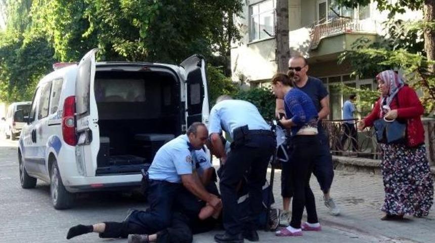 Motosikletli 2 Kızla Tartışıp T&uuml;fekle Ateş Edince G&ouml;zaltına Alındı