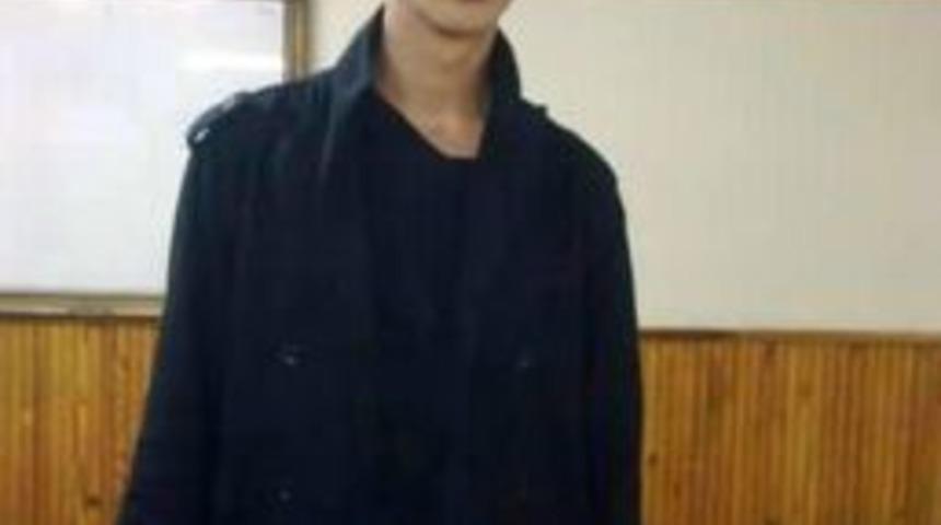 Uzman &Ccedil;avuş Trakt&ouml;r&uuml;n Altında Kalarak Hayatını Kaybetti