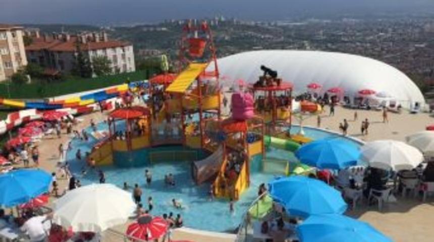 Bayram Tatilinde Aquaparka Yoğun İlgi