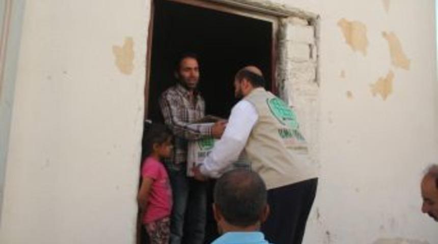 Ağrı Umut Kervanı, Kurban Bayramında 300 Aileye Kurban Eti Dağıttı