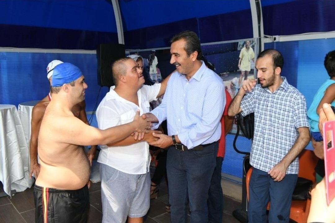 &Ccedil;etin: "engelliler İ&ccedil;in T&uuml;rkiye&rsquo;ye &Ouml;rnek Olacak Tesisleri Adana&rsquo;ya Kazandırdık"