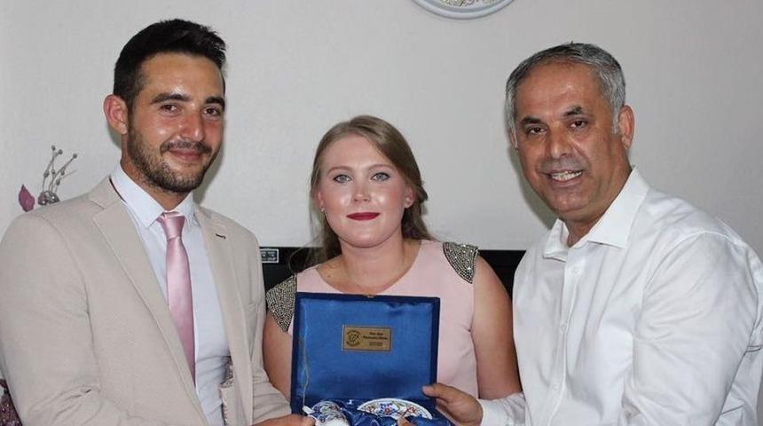 Başkan Yaman, Gen&ccedil; &Ccedil;iftin Mutluluğuna Ortak Oldu