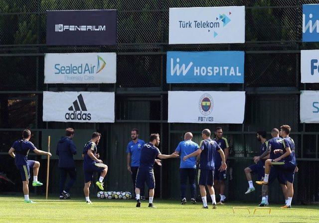 Fenerbahçe, Medipol Başakşehir Maçı Hazırlıklarını Sürdürdü