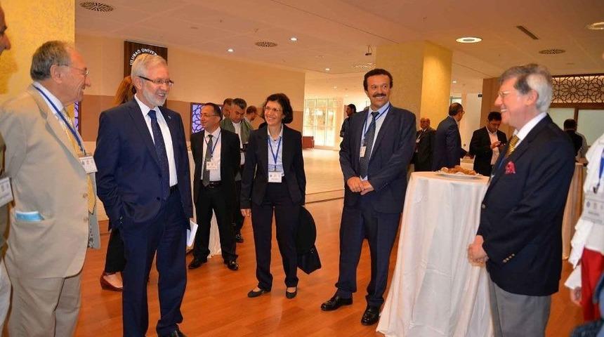 Mekanik&ccedil;iler Uludağ &Uuml;niversitesi&rsquo;nde Kongrede Buluştu