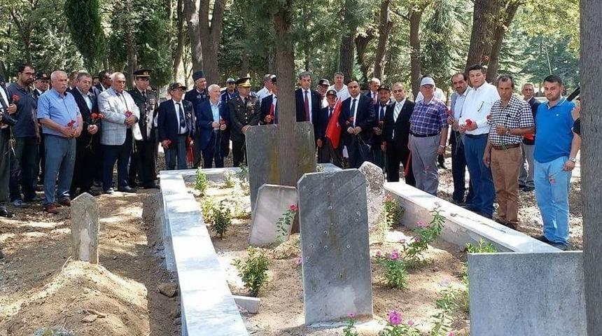 M&uuml;derris Rasih Efendi Anıldı