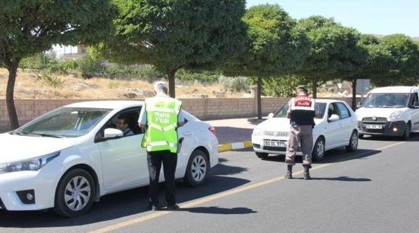 Nevşehir&rsquo;de 69 Araca 17 Bin 917 Lira Para Ceza Kesildi