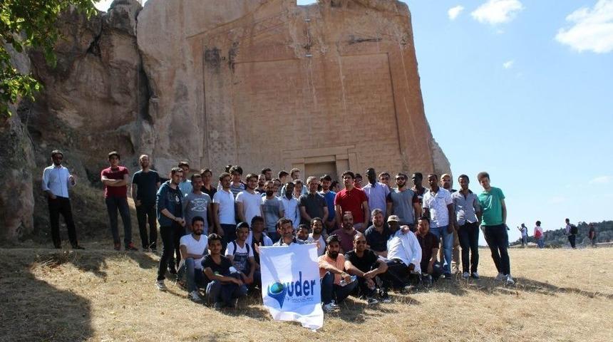 Yabancı &Ouml;ğrenciler Seyitgazi&rsquo;de Bayramlaştı