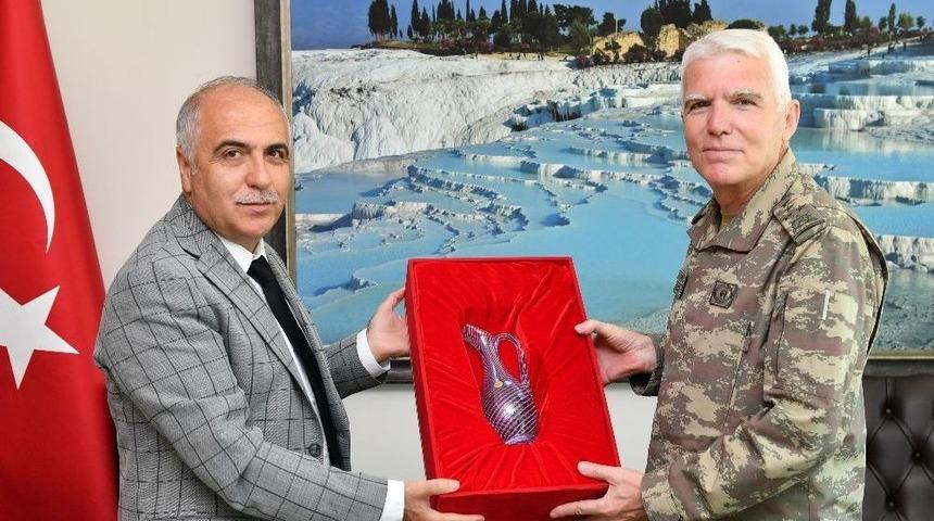 Ege Ordu Komutanından Denizli Valisine Ziyaret