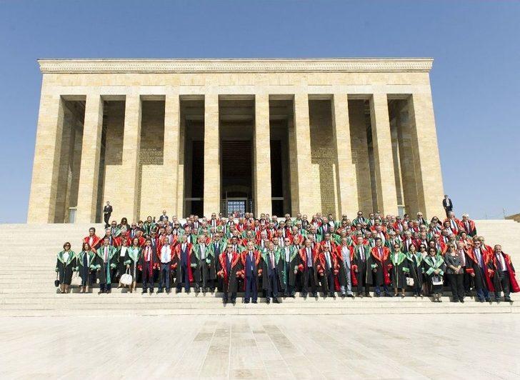 Yargıtay Üyeleri Anıtkabir’i Ziyaret Etti G1