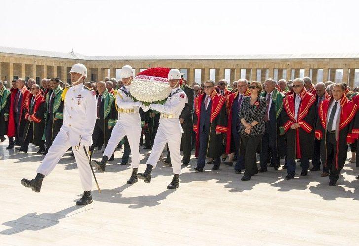 Yargıtay Üyeleri Anıtkabir’i Ziyaret Etti G4