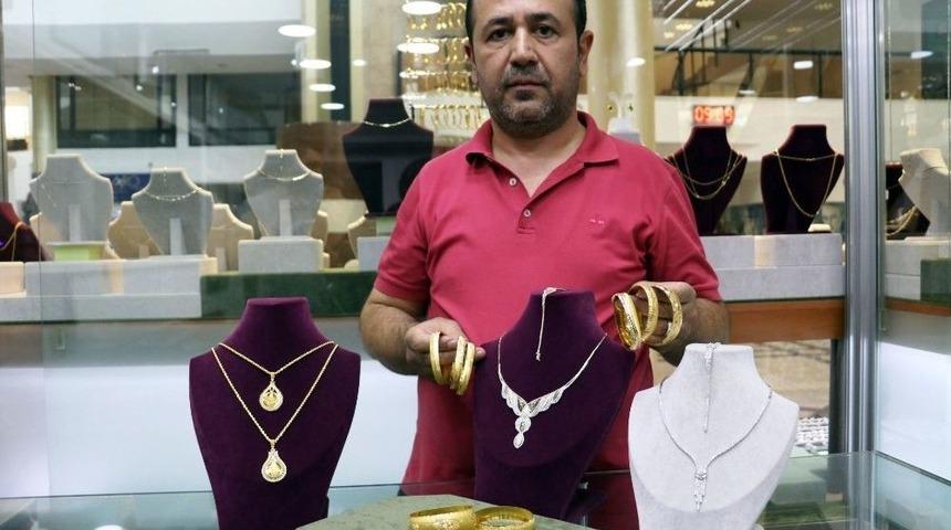 Altın D&uuml;şmeyince, İmitasyonu G&ouml;zde Oldu