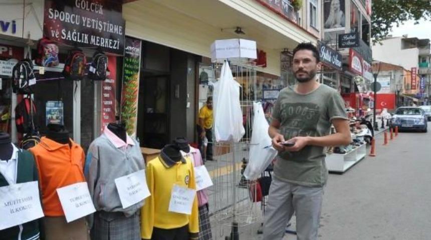 İhtiya&ccedil; Sahibi &Ouml;ğrenciler I&ccedil;in 'askıda Kırtasiye'