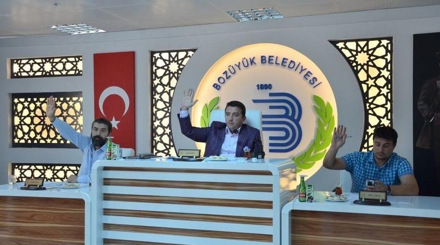 Boz&uuml;y&uuml;k Belediyesi Eyl&uuml;l Ayı Meclis Toplantısı Yapıldı