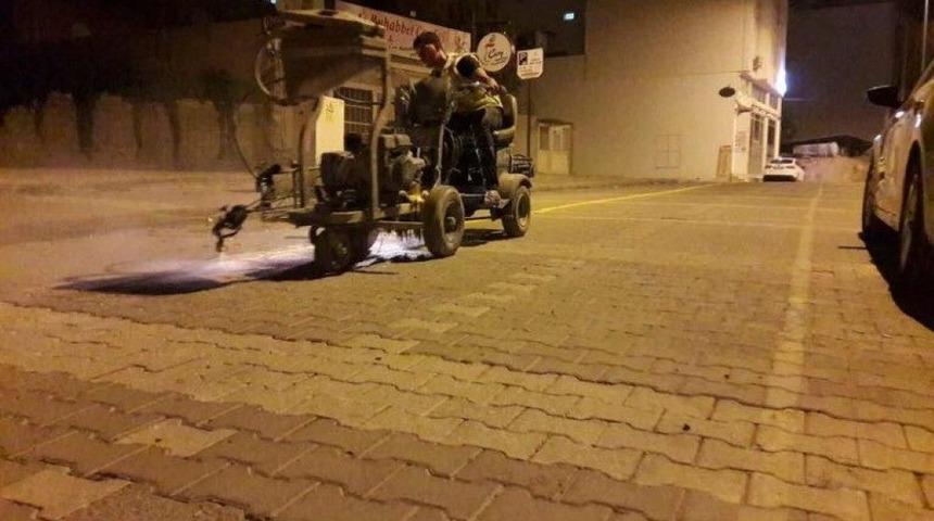 Adıyaman Belediyesinden Gece Mesaisi
