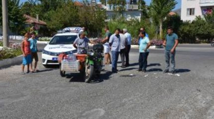 Dalaman&rsquo;da Otomobille, Motosiklet &Ccedil;arpıştı; 2 Yaralı