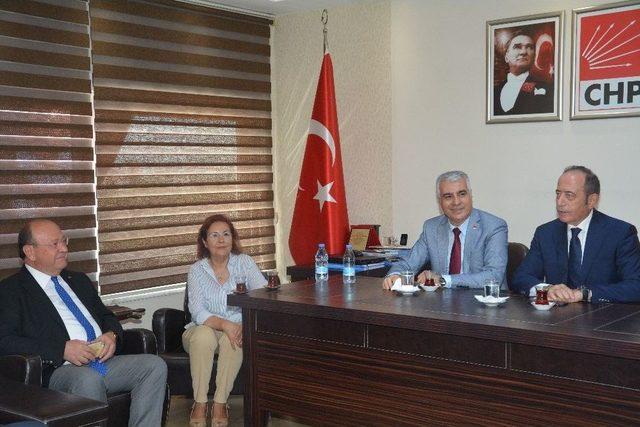 Hamzaçebi’nin Aydın Ziyaretinde, Başkan Özakcan’ı Şaşırtan Teşekkür 2