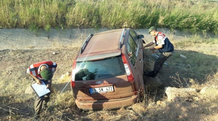 Otomobil Şarampole U&ccedil;tu: 4 Yaralı