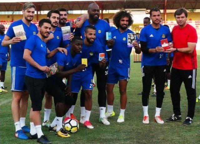 Sağlam: Son Dönemlerde Ülkemizde Futbolcu Yetiştiremiyoruz 1