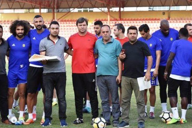 Sağlam: Son Dönemlerde Ülkemizde Futbolcu Yetiştiremiyoruz 3