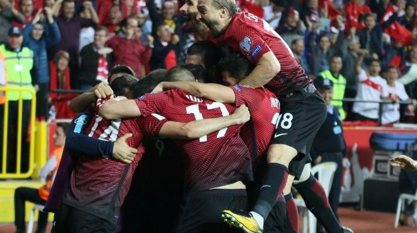 A Milli Futbol Takımı, Eskişehir&rsquo;i Seviyor