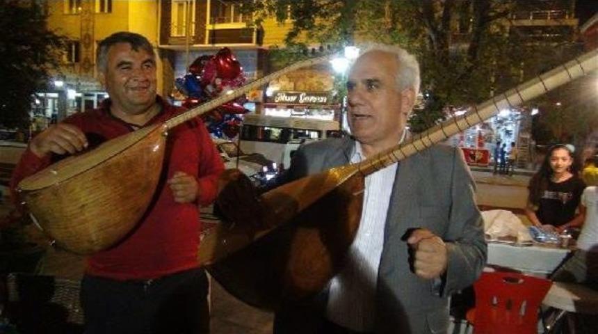 Halk Ozanlarından 'kars Geceleri' Etkinliği